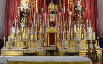 Avanza el montaje del aparato de cultos para el quinario