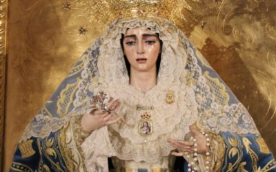 Nuestra Señora de la Salud, revestida para el Adviento