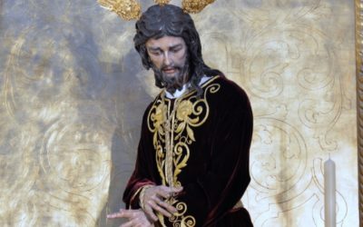 Nuestro Padre Jesús en Su Soberano Poder, revestido para los cultos sacramentales