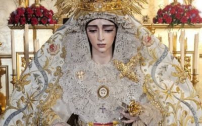 Fotogalería del besamano a Nuestra Señora de la Salud