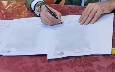Firmas del convenio de colaboración con «ATMOS» y de los contratos para ejecutar los nuevos enseres