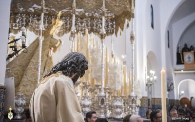 Galería fotográfica de la subida al paso de Nuestro Padre Jesús en Su Soberano Poder